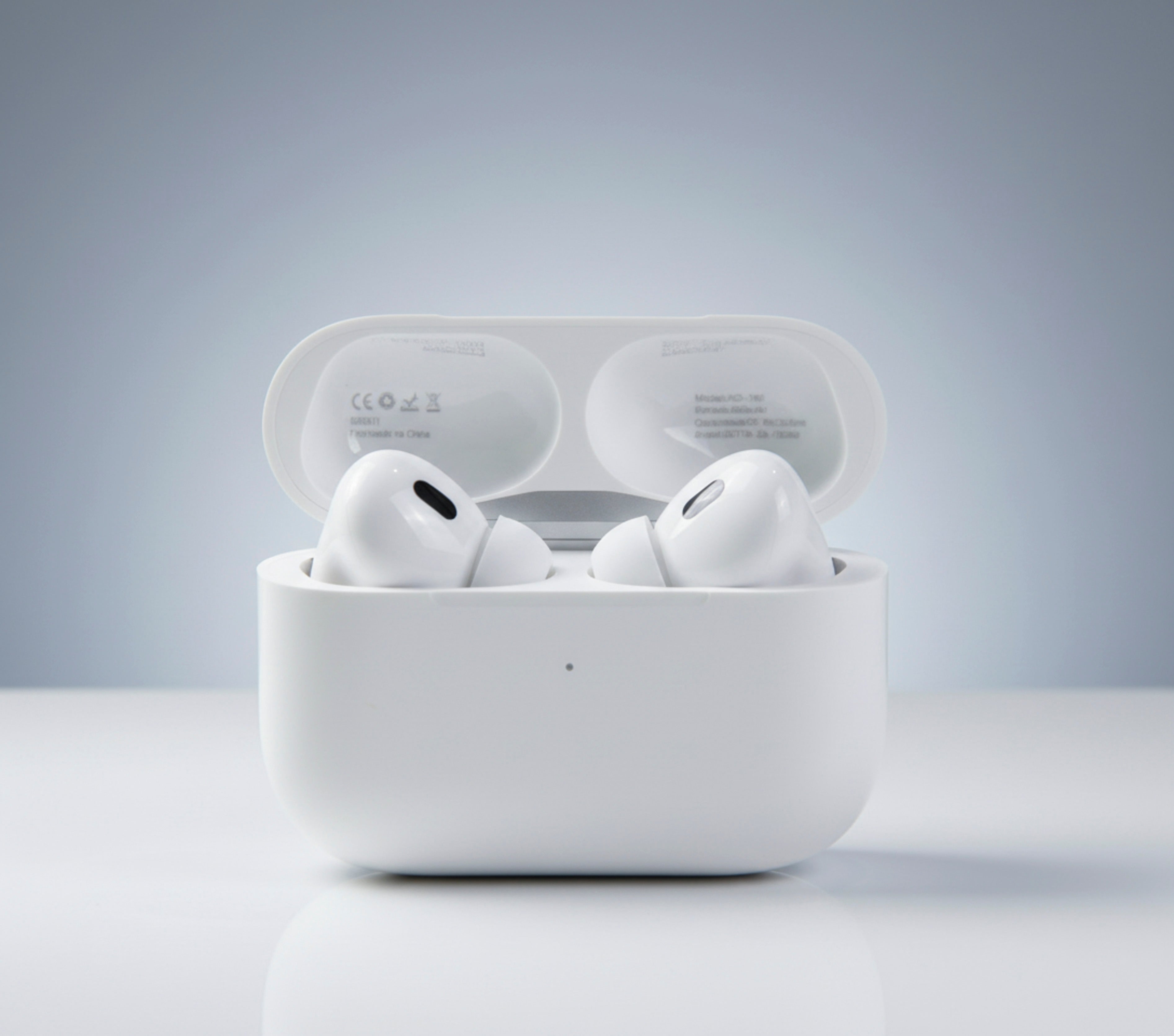 Fone Bluetooth 5.4 TWS KD-790 Kridi com Estojo de Recarga – Android e iPhone
