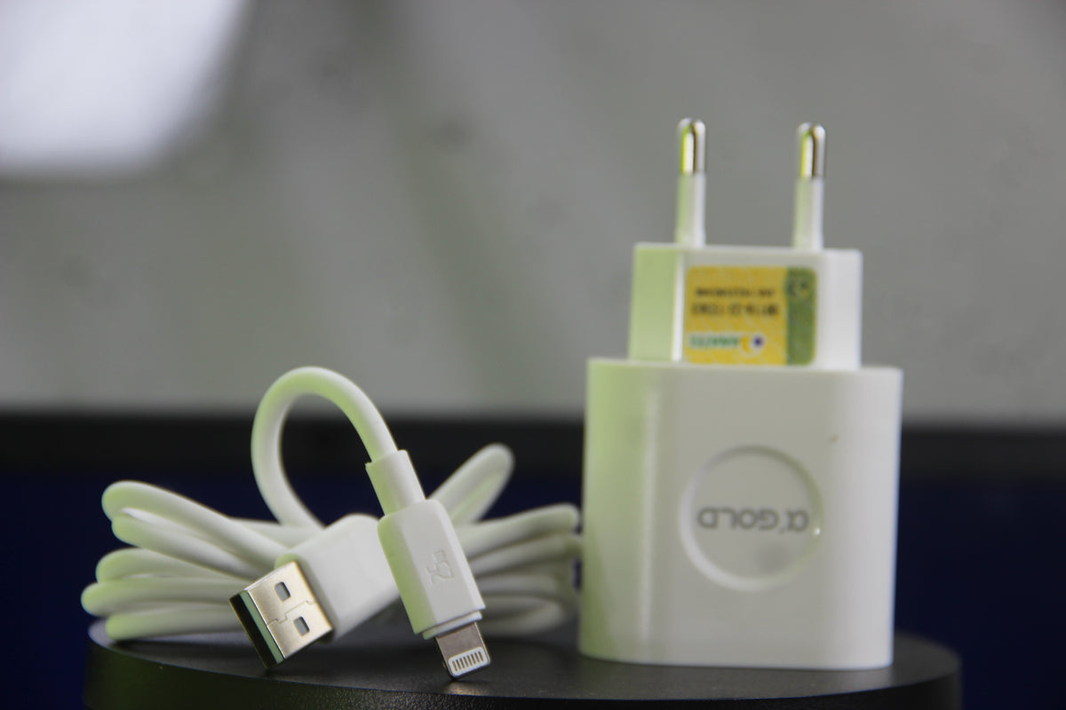 Carregador Rápido A'Gold 3,1A 2 USB + Cabo Lightning para iPhone