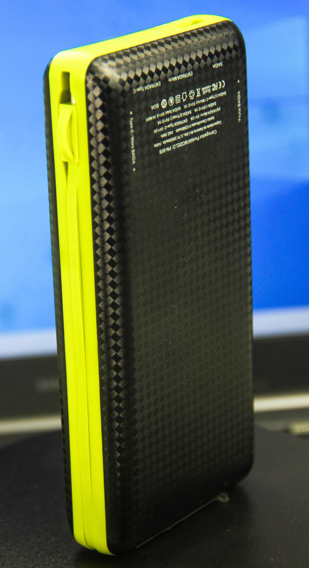 Carregador portátil Power Bank 20.000mAh PN-959 Carregador Portátil 3 Saídas