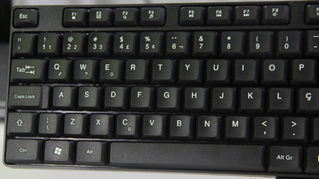 Teclado Maxprint OfficeEasy USB 2.0 ABNT2 Preto 60000153