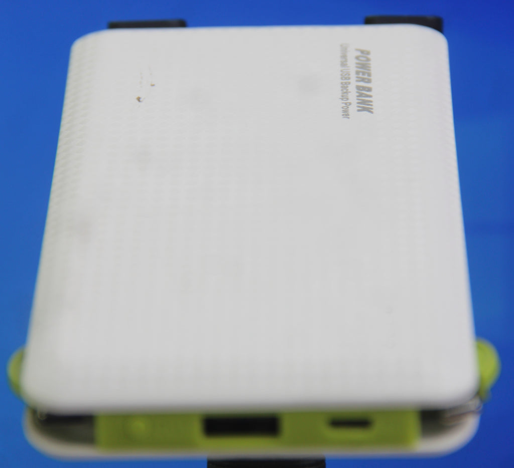 Carregador portátil Power Bank 10.000mAh PN-956 Carregador Portátil 3 Saídas