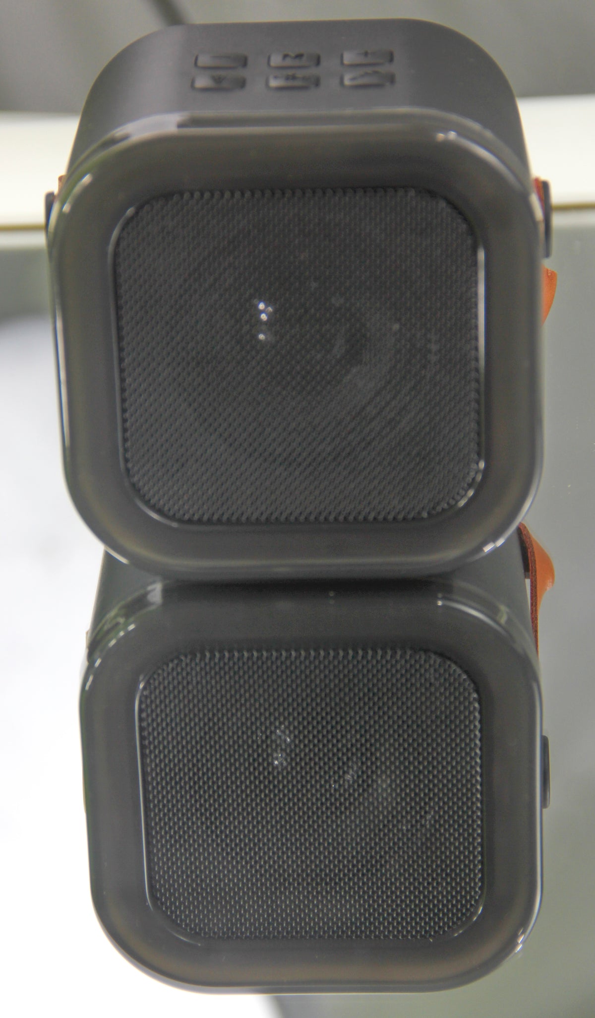 Caixa de Som Bluetooth K12 Portátil com LED RGB