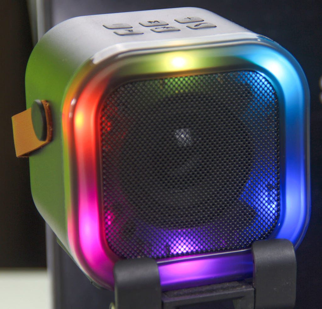 Caixa de Som Bluetooth K12 Portátil com LED RGB