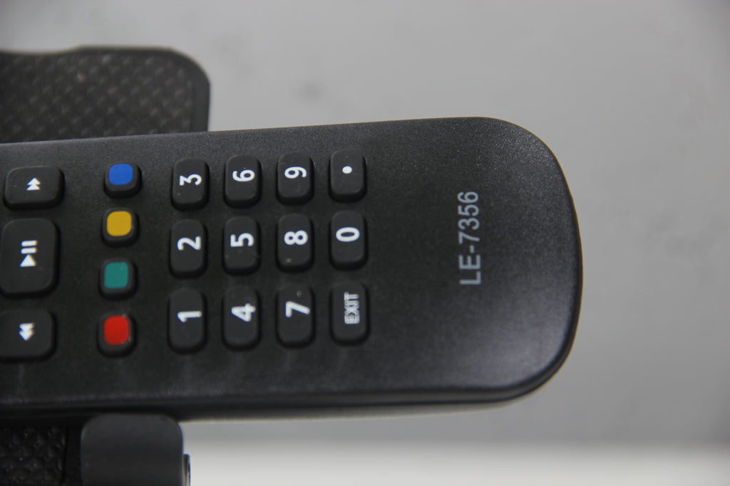 O controle remoto LE-7356 é compatível Smart TVs da Philc