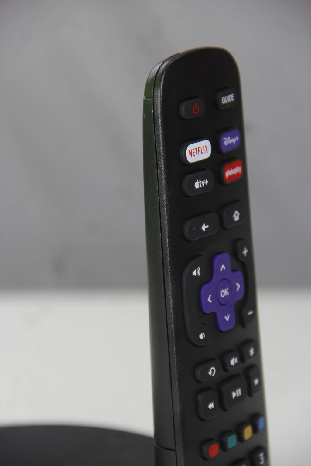 O controle remoto LE-7356 é compatível Smart TVs da Philc